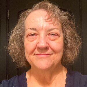 Meet your Posher, Deana